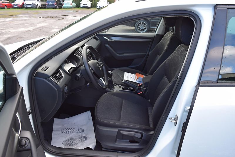Škoda Octavia (2018) 1.5TSI 110kw CLEVER TAŽN NAVI  - fotka 21 z 46