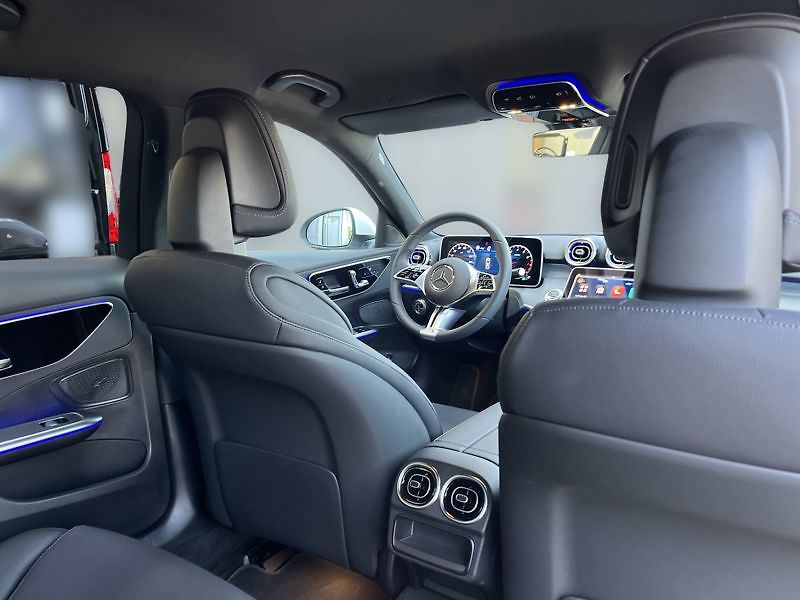 Mercedes-Benz Třídy C 200 4MATIC Avantgarde - fotka 18 z 18