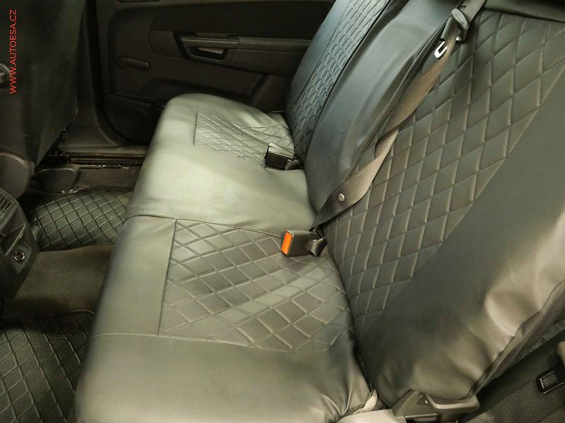 Opel Zafira (2012) 1.6i 7 míst, AC, park.asist - fotka 11 z 21