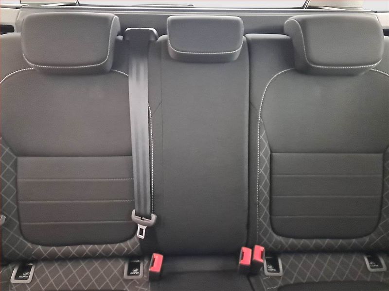 Škoda Fabia (2018) Style 1.0 TSI, Park. senzory - fotka 10 z 19