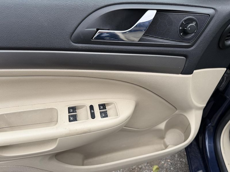 Škoda Octavia 2.0 TDI DSG - fotka 14 z 23