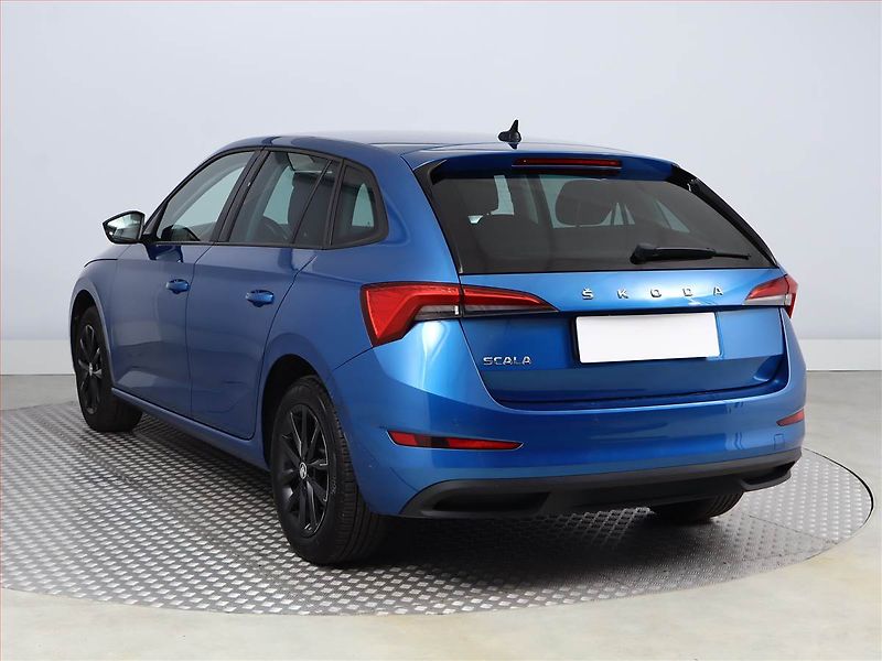 Škoda Scala (2020) 1.0 TSI, Serv.kniha, Tempomat - fotka 4 z 15