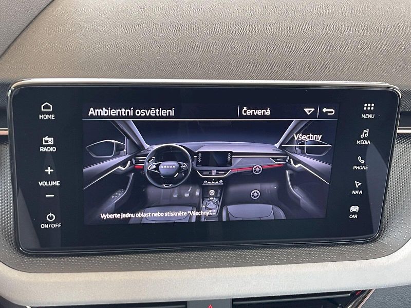 Škoda Kamiq (2025) 1.5 TSI 110kW Top Selection - fotka 19 z 34