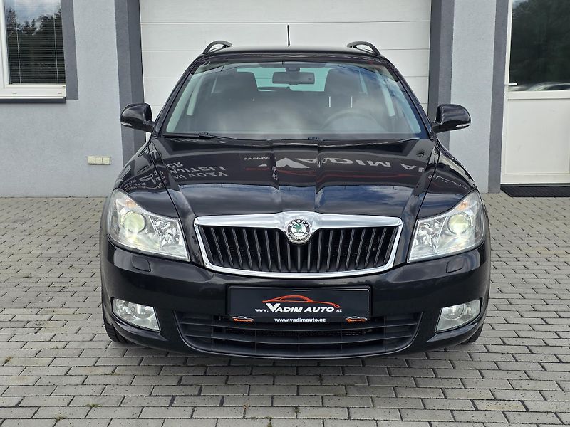 Škoda Octavia (2012) 1.4TSI 90kW ELEGANCE TAŽNÉ - fotka 5 z 19