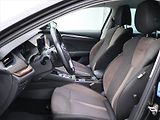 Škoda Octavia 2,0 TDI 4x4 DSG Scout DPH - náhled 10
