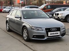 Audi A4 (2011) 3.0 TDi quattro, Bixen, +ALU - fotografie inzerátu