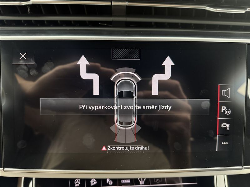 Audi Q8 3,0 S-LINE ZÁRUKA HUD B&O TZ - fotka 26 z 52