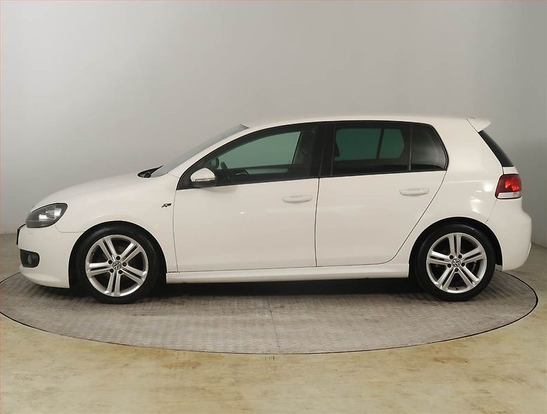 Volkswagen Golf (2012) R-Line 1.6 TDI, Tempomat - fotka 3 z 19
