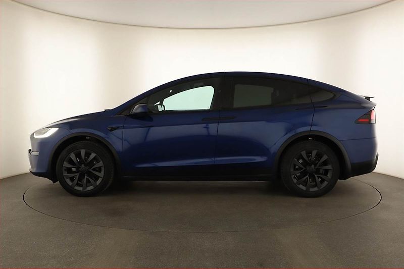 Tesla Model X (2023) Dual Motor, SoH 85% - fotka 3 z 21
