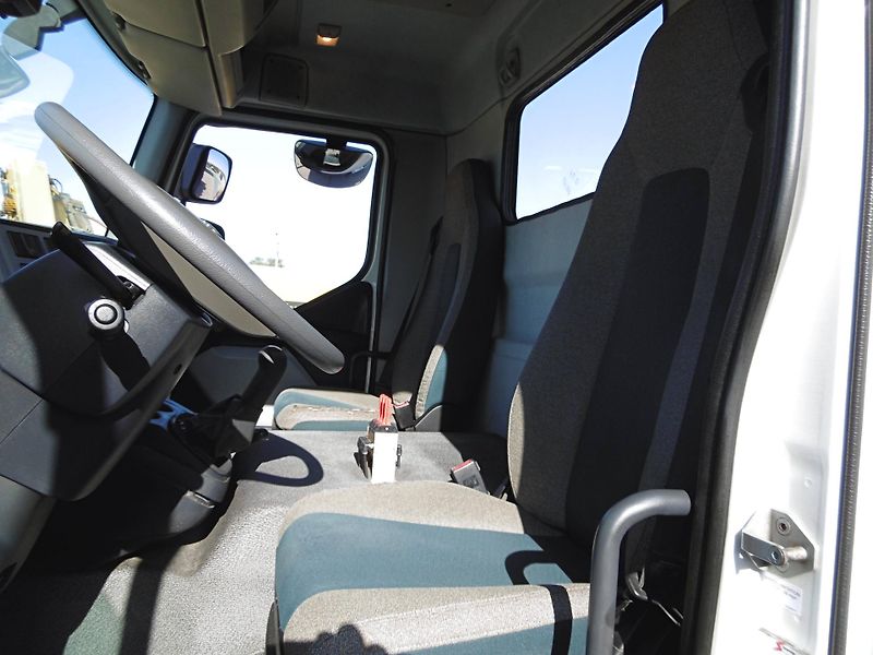 Volvo FL 240, nový 10t hákový nosič - fotka 16 z 19