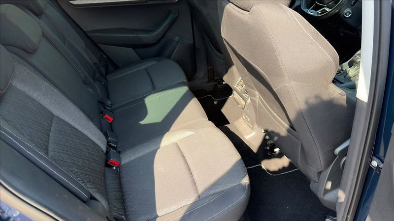 Škoda Karoq 2,0 TDi 110kw DSG 4x4 LED DPH - fotka 12 z 20