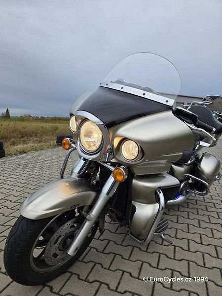 Kawasaki VN 1700 Voyager (2009) - fotka 10 z 15