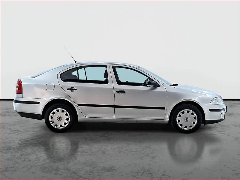Škoda Octavia (2008) 1.8 TSI, po STK, jezdí výborně - fotka 6 z 13