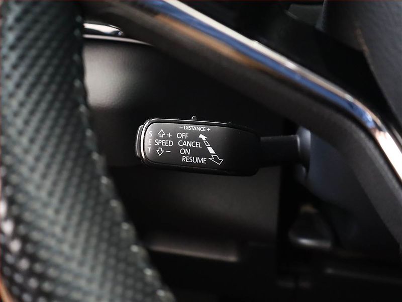 Škoda Karoq (2022) Sportline 2.0 TSI - fotka 20 z 22