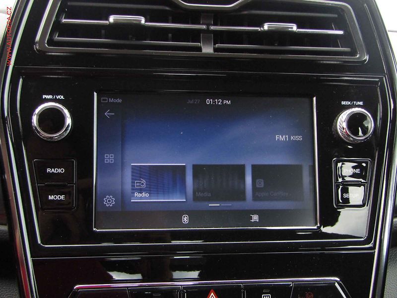 SsangYong Tivoli (2022) 1.5 T-GDi, ČR, AC, výhřev sed - fotka 16 z 22