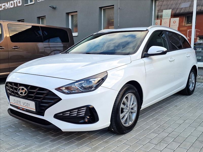 Hyundai i30 1.0 T-GDI Comfort,ČR,1.Maj. - fotka 5 z 50