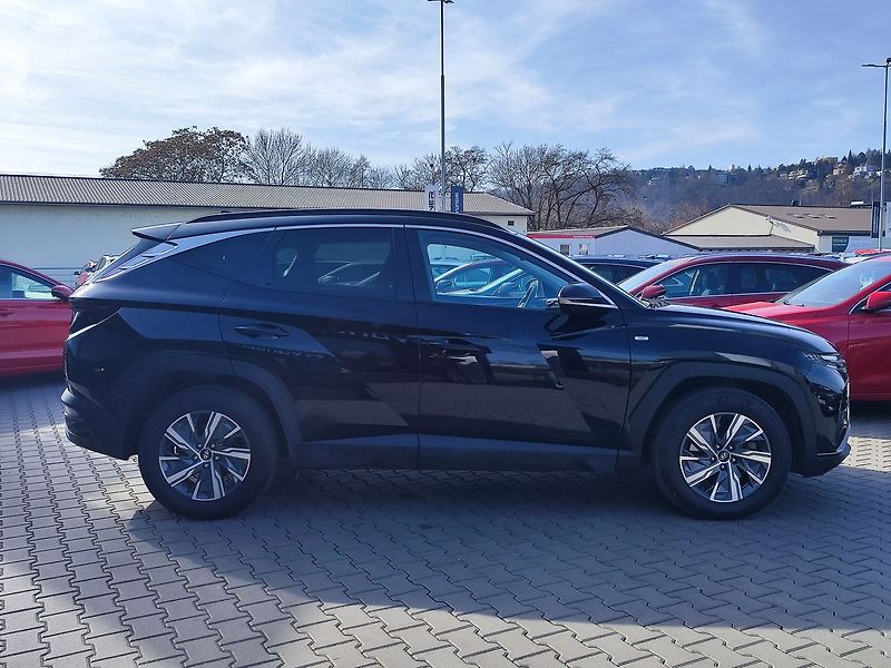 Hyundai Tucson 1.6 T-GDI/132kW Smart DCT MHEV - fotka 4 z 30