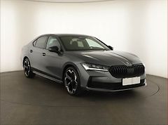 Škoda Superb (2025) 2.0 TDI, SPORTLINE, KEYLESS - fotografie inzerátu