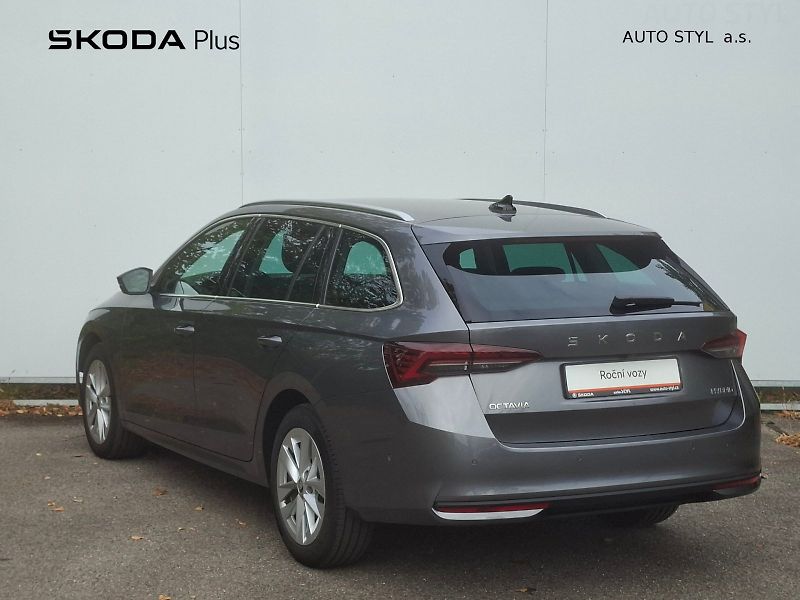 Škoda Octavia (2025) COMBI TOP SELECTION 1,5 TSI M- - fotka 6 z 22