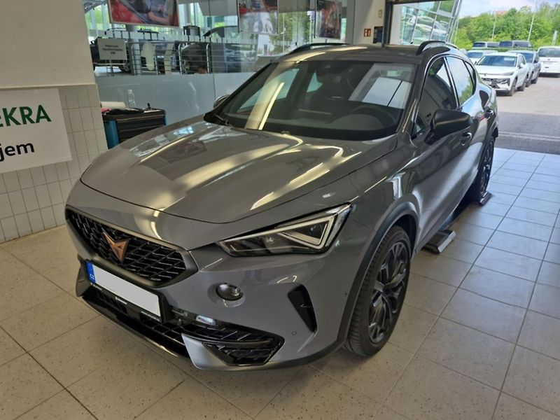 Cupra Formentor VZ 2,0 TSi/180kW - DSG Tribe - fotka 3 z 10