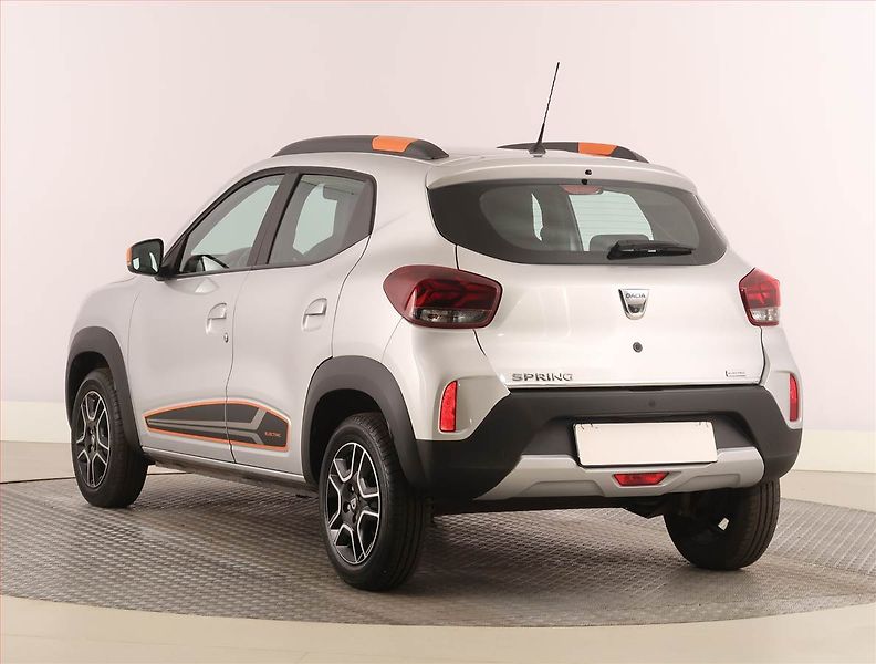 Dacia Spring (2022) Electric 45 (27 kWh), SoH 91% - fotka 4 z 22