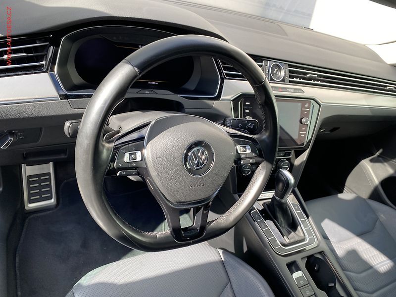 Volkswagen Arteon (2019) 2.0 TSi 4Motion, 1.maj,ČR - fotka 21 z 27