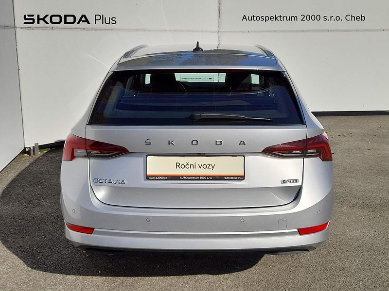 Škoda Octavia Combi M-HEV Style Plus Navi 1. - fotka 9 z 29