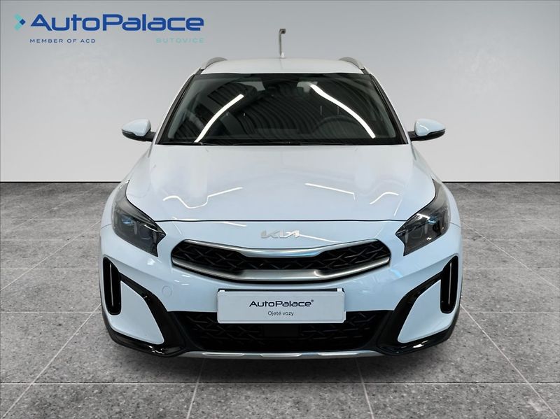 Kia XCeed 1,5 T-GDI ZÁRUKA MHEV AT TOP - fotka 2 z 18