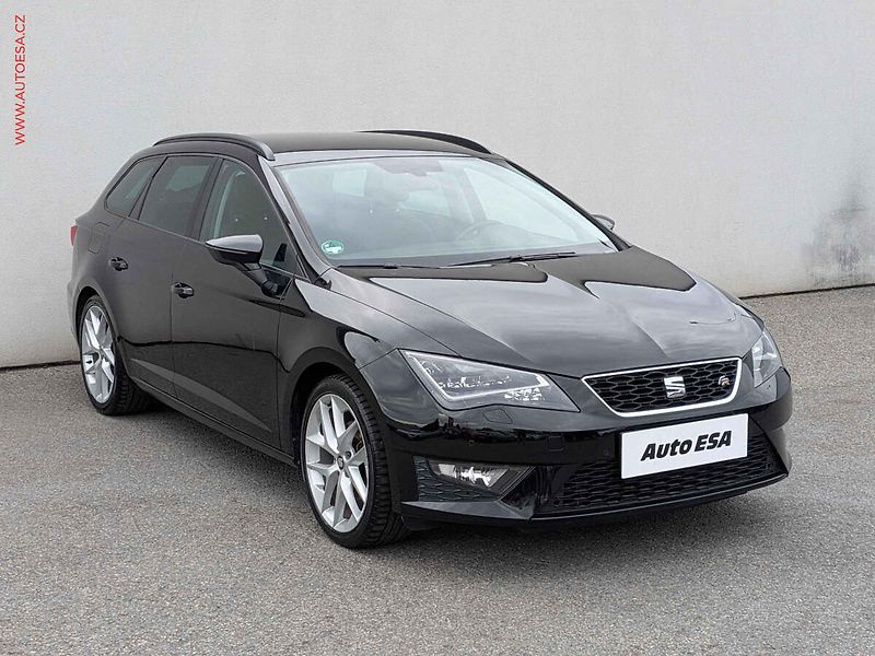 Seat Leon (2015) 2.0 TDi, FR, LED, navi - fotografie inzerátu