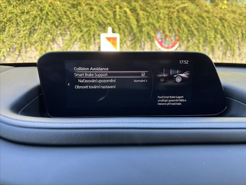 Mazda CX-30 2,0 i 137kW AT GT Plus CARPLAY - fotka 21 z 47
