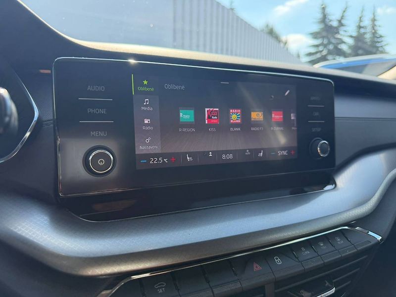 Škoda Octavia combi Ambition 2,0 TDI 85 kW 6 - fotka 11 z 32