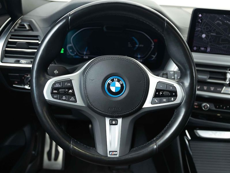 BMW iX3 M Sport - fotka 13 z 23