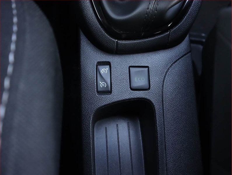 Renault Clio (2019) Limited 0.9 TCe, Serv.kniha - fotka 19 z 19