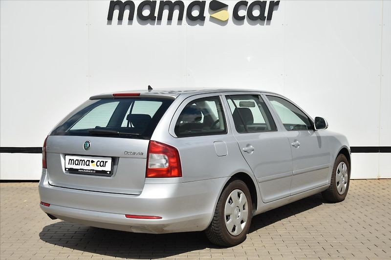 Škoda Octavia 1.6 TDI  77kW KLIMA SERVIS.KN. - fotka 2 z 3