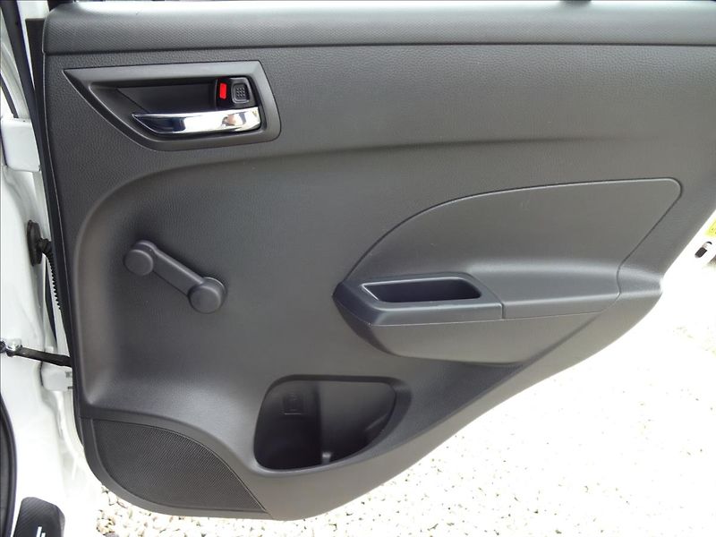 Suzuki Swift 1.2i16V NOVÉ ROZVODY - fotka 26 z 47