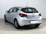 Opel Astra (2015) 1.4 T, LPG, po STK, dobrý stav - náhled 3