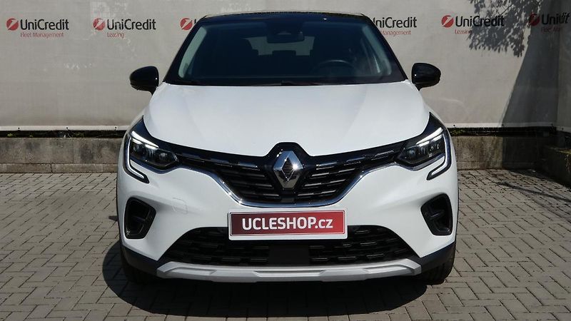 Renault Captur 1,3  TCe 140 Techno - fotka 2 z 22