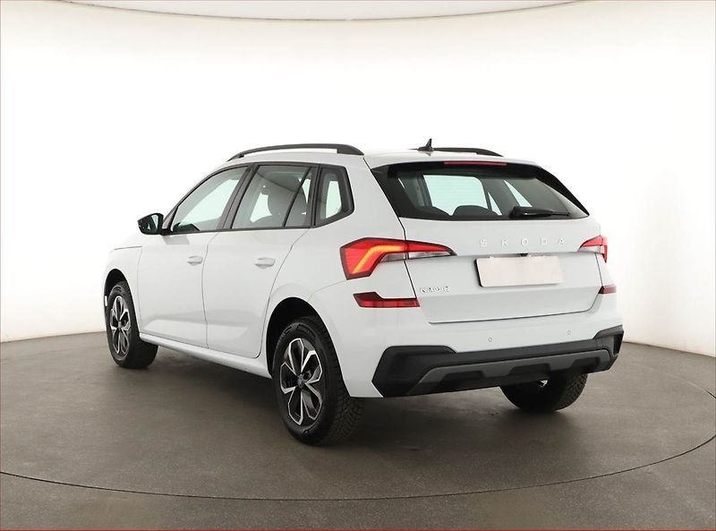 Škoda Kamiq (2026) Selection 1.0 TSI - fotka 4 z 15