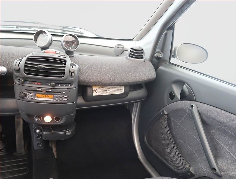 Smart Fortwo (2004) 0.7, Automat, nová STK - fotka 8 z 16