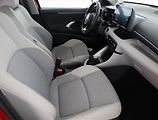 Toyota Yaris (2023) Executive 1.5 VVT-i, ČR,1.maj - náhled 7