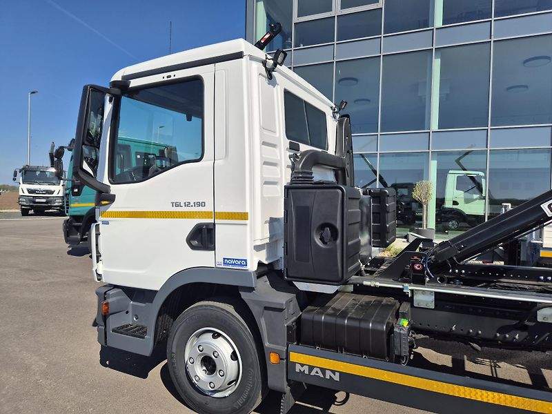 MAN TGL 12.190 + NOSIČ KONTEJNERU 8T  - fotka 9 z 28