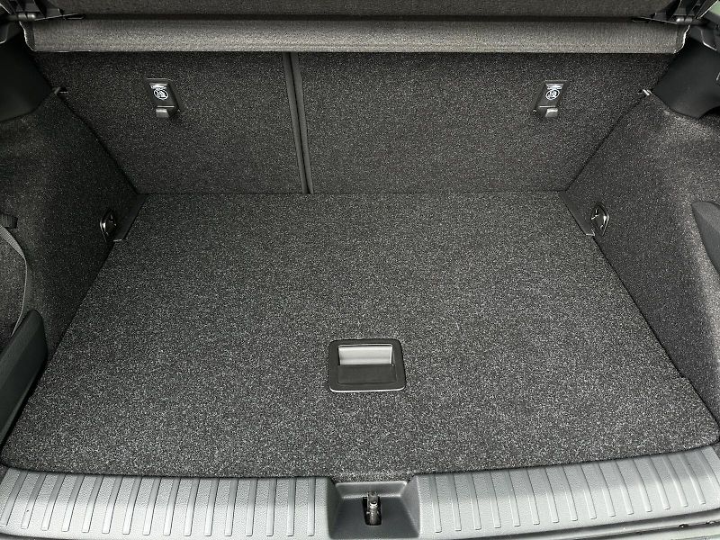 Škoda Kamiq 1.0TSi DSG 116PS KAMERA+PDC P/ - fotka 40 z 43