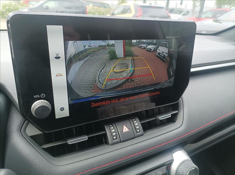 Toyota RAV4 2,5 PHEV Selection - fotka 16 z 18