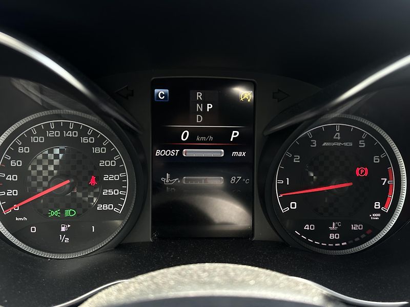 Mercedes-Benz Třídy C (2018) Mercedes-Benz C 43 AMG 2018 - fotka 19 z 20