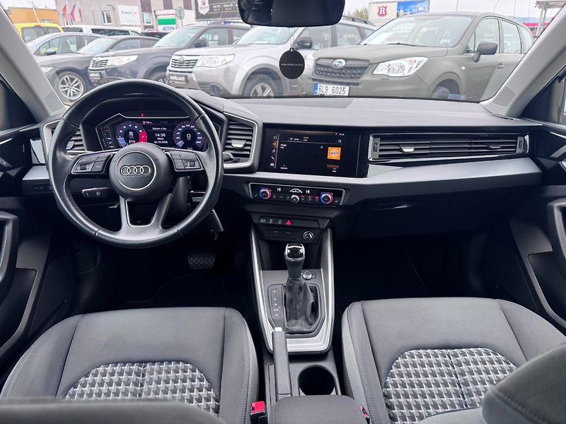 Audi A1 (2019) 2,0 TFSI 147 KW S-LINE DPH - fotka 23 z 50