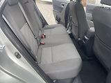 Toyota Auris 1.8i 16v HYBRID AUT SERVIS TOP - náhled 125