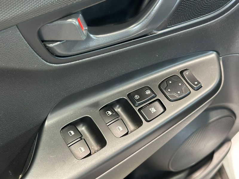 Hyundai Kona (2022) 1.0i,120HP,ČR,1.majitel,záruka - fotka 14 z 16