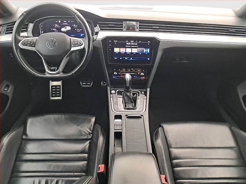 Volkswagen Passat (2021) R-Line 2.0 TDI - fotka 8 z 17
