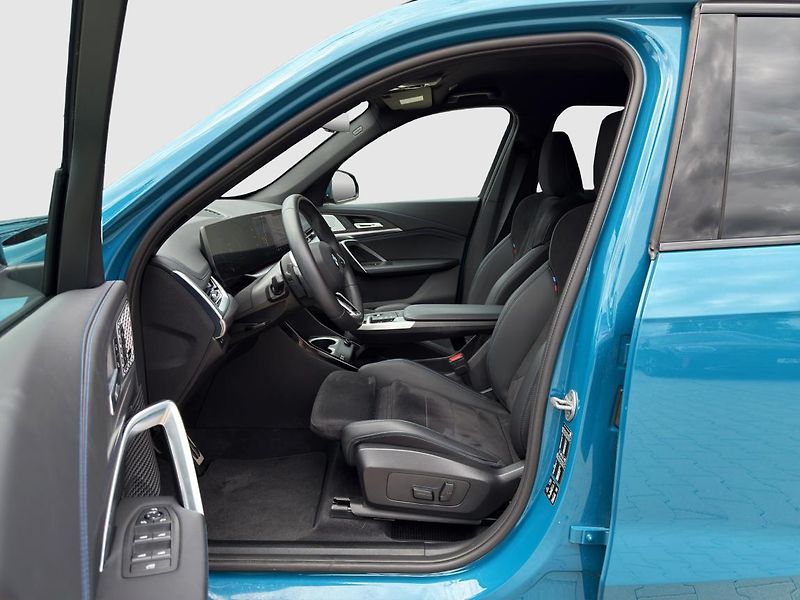 BMW X1 xDrive20d - fotka 2 z 24