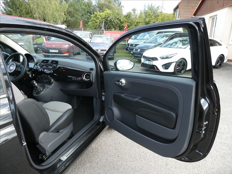 Fiat 500C 1,2 i 51kW klima, 2x kola - fotka 35 z 50